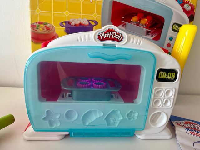 Forno Magico Play-Doh Kitchen Creations