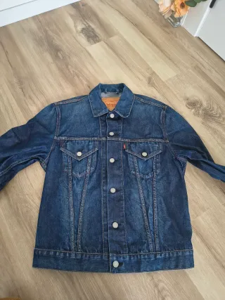 Cazadora vaquera Levi's talla L