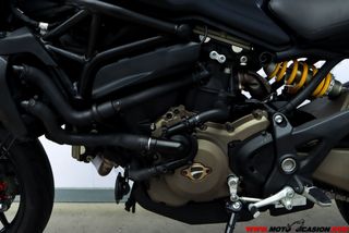 DUCATI MONSTER 821 DARK