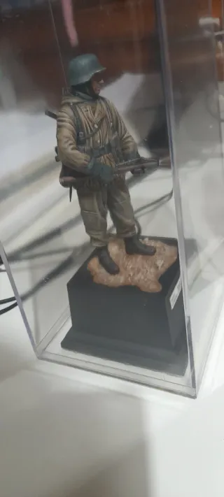 2 Figuras Soldados Alemanes II Guerra Mundial.