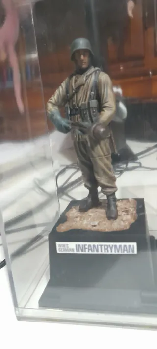 2 Figuras Soldados Alemanes II Guerra Mundial.