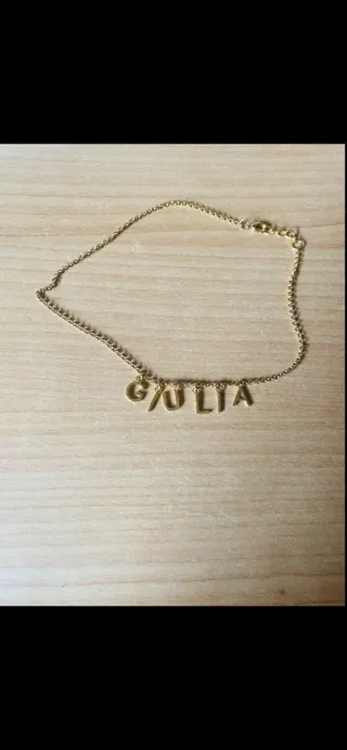 Collana con nome Giulia dorata