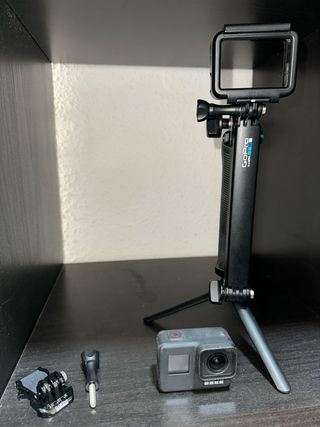 GoPro Hero 7 Black + Accessori
