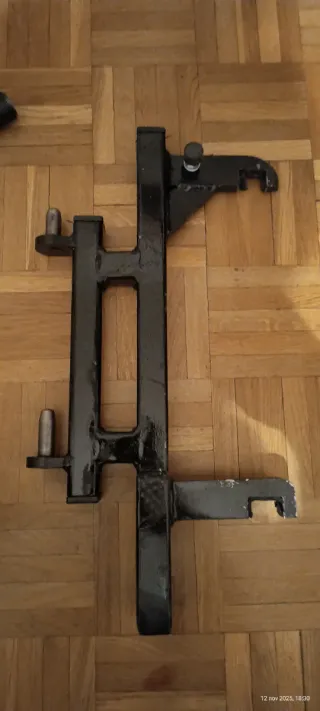 Grúa acceso a vehículos para minusválidos VELA.