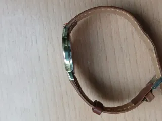 Certina Cuarzo Esfera Beige Correa Marrón