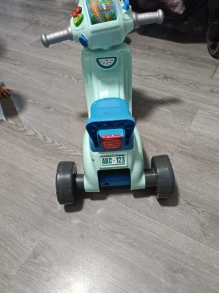 Moto correpasillos VTech