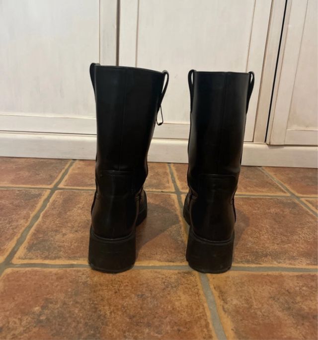 Botas Bershka negras