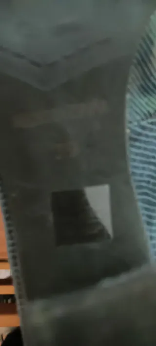 Zapatos de vestir grises solo se han puesto una ve