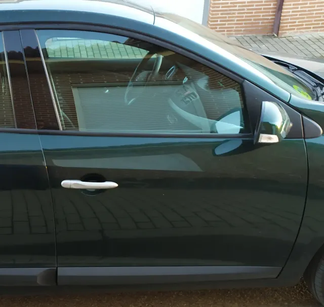 Puerta Delantera Derecha Renault Megane 3