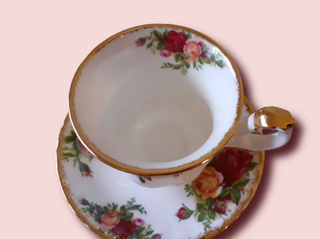 2 Tazas de café y Platillos Royal Albert Rosas
