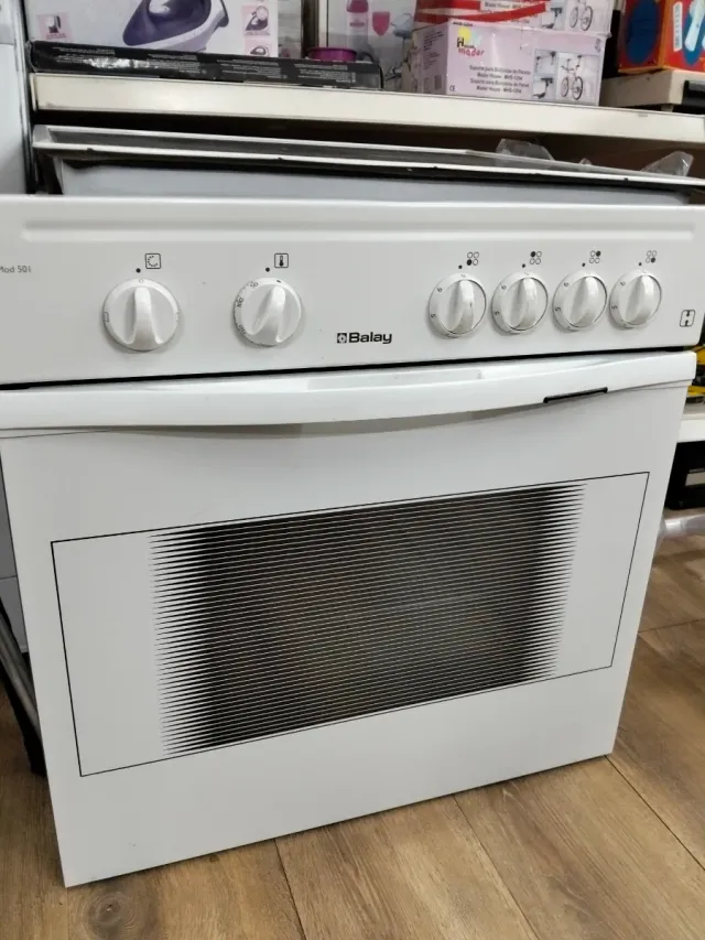 Horno con Vitrocerámica Balay