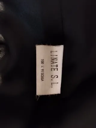 Abrigo negro elegante