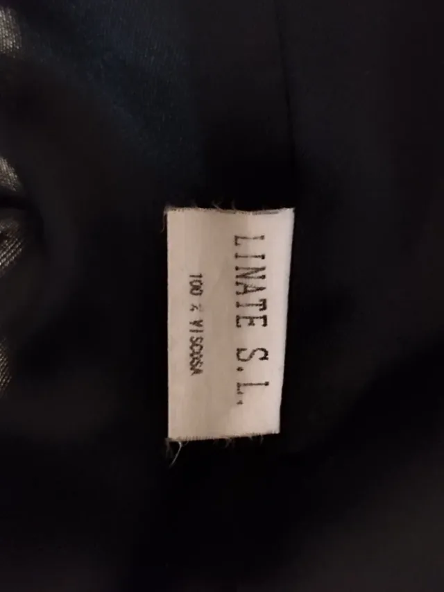 Abrigo negro elegante