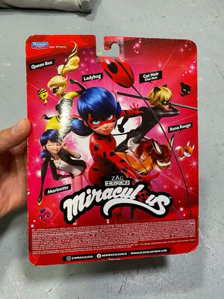 Boneca Marinette Miraculous Pequena