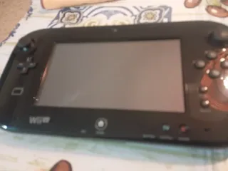 Gamepad per Nintendo Wii U con schermo rotto
