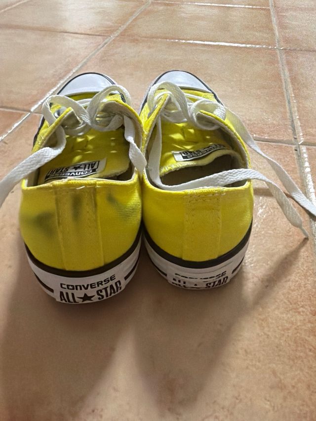 Converse Bajas Amarillas Talla 37