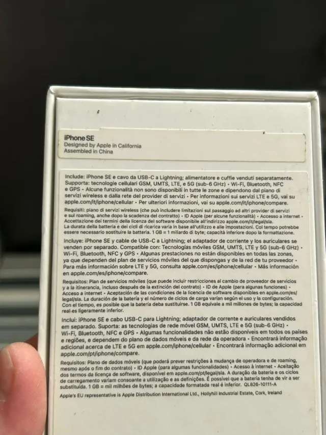 Caja vacía para iPhone SE Midnight 128 Gb