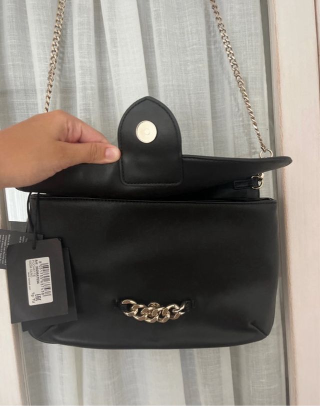 Bolso negro TwinSet con cadena
