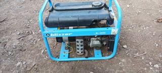 SE vende GENERADOR 3000W