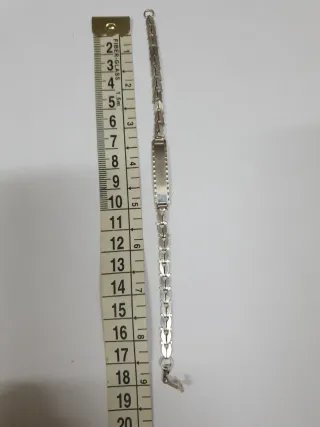 Pulsera de plata con placa