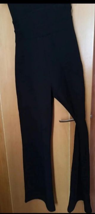 Mono de fiesta marca Fórmula Joven a estrenar.