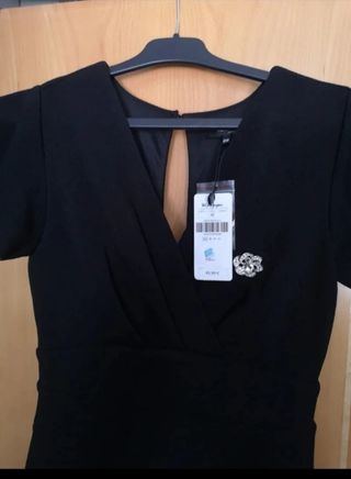 Mono de fiesta marca Fórmula Joven a estrenar.