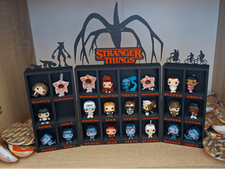 Soporte Funko Pop Stranger Things Kinder Joy