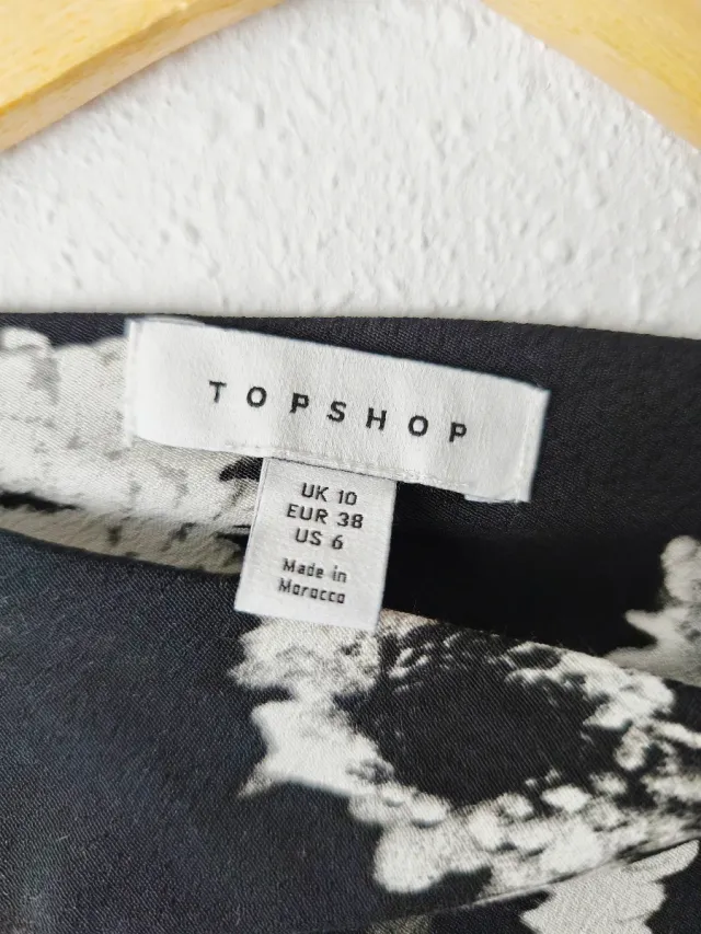 Vestido Topshop negro estampado floral