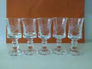 Set bicchieri vintage da liquore inciso anni 70/80