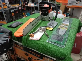 Motosega a scoppio 65cc + Cesoia