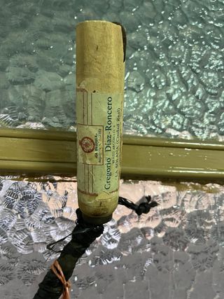 Hoz de madera artesanal