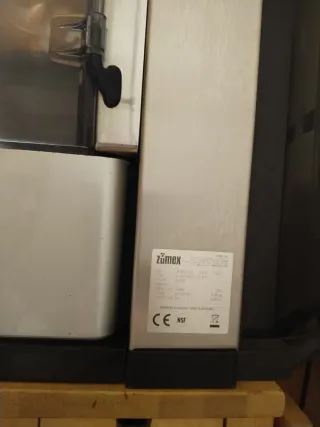 Maquina zumo Exprimidor Profesional