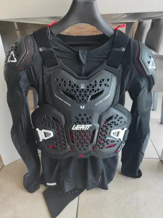 Pettorina Leatt Body Protector 4.5 EVO  taglia M/L