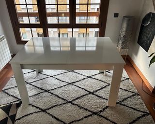Mesa comedor extensible blanca