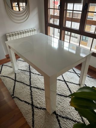 Mesa comedor extensible blanca