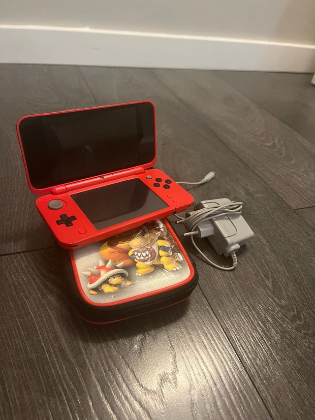 Nintendo 3DS Roja + Funda Pokémon escucho ofertas
