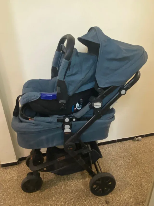 Carrito de bebé negociable el precio