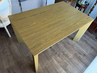 Mesa de comedor extensible de madera