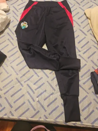 Chándal Salvaterra Fútbol Negro/Rojo talla 14