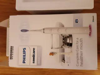 Cepillo Eléctrico Philips Sonicare 9400