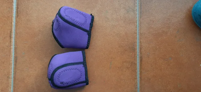 Taloneras para niños moradas