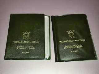 2 Carteras de PRUEBAS NUMISMÁTICAS año 1977