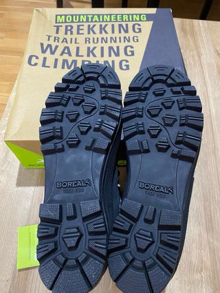 Botas Montaña Boreal Mountaineering Talla 41 NUEVA