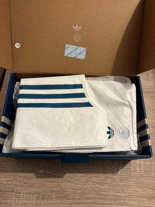 Adidas Gazelle x Bad Bunny Cabo Rojo Naranja Rosa