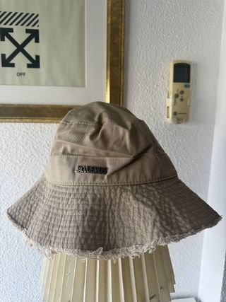 Gorro Jacquemus Beige