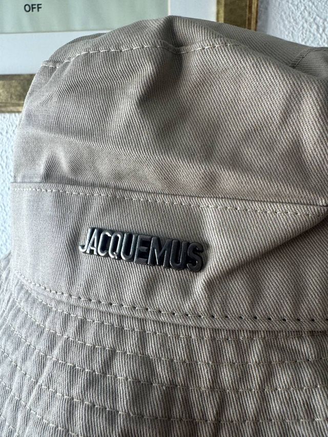 Gorro Jacquemus Beige