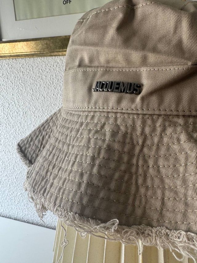 Gorro Jacquemus Beige