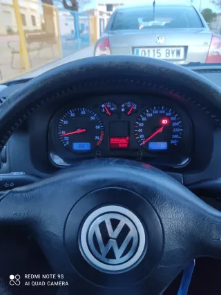 Volkswagen Golf 2003
