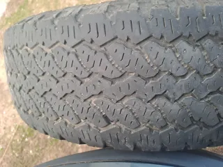 Neumáticos de segunda mano.