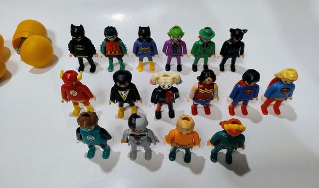 Playmobil DC Comics Kinder Sorpresa Figuras